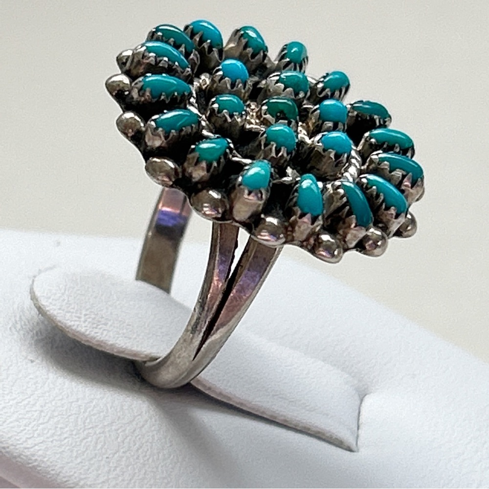 Vintage Zuni Turquoise Cluster Sterling Silver Ring - Picture 8 of 14